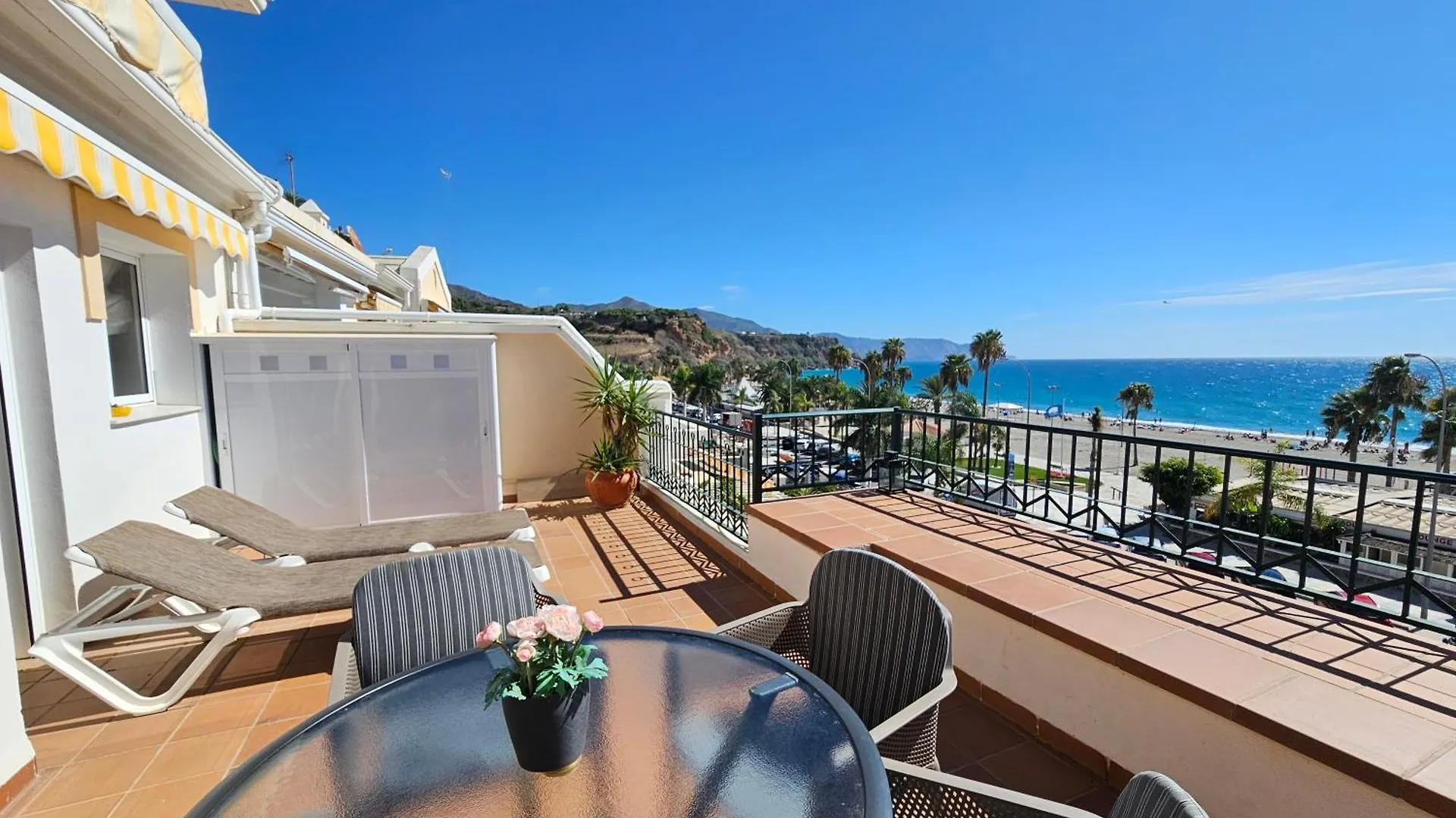 Edificio Sol Apartment Nerja Spain