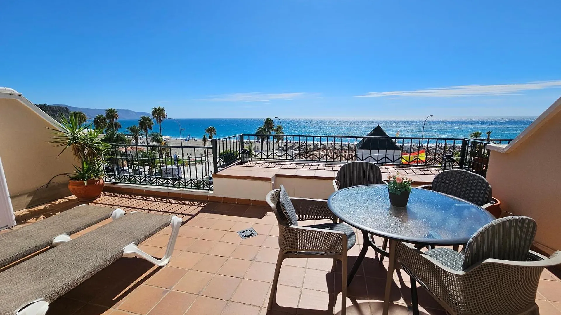 Edificio Sol Apartment Nerja